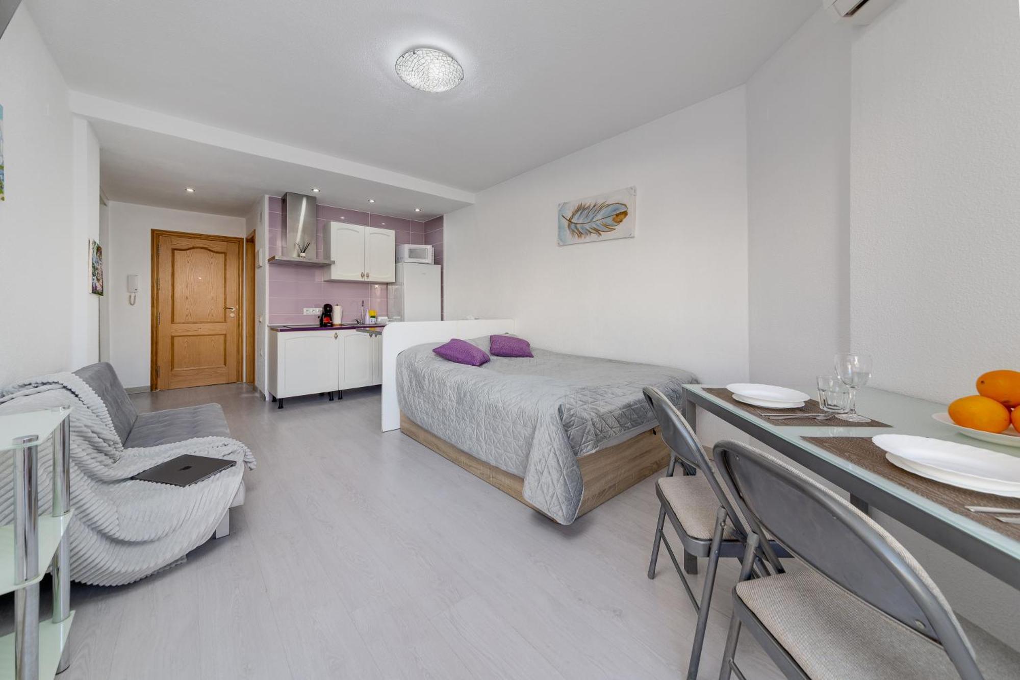 Apartment Near Beach, Playa Del Cura Торрев'єха Екстер'єр фото