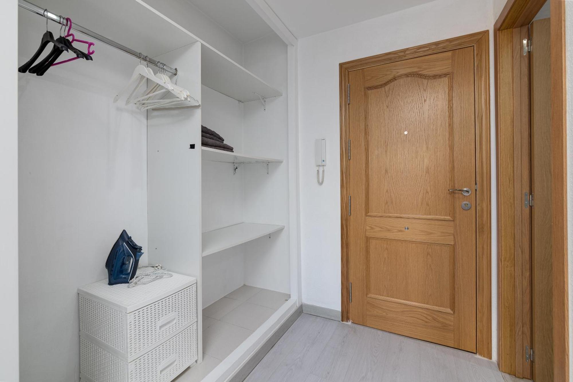 Apartment Near Beach, Playa Del Cura Торрев'єха Екстер'єр фото
